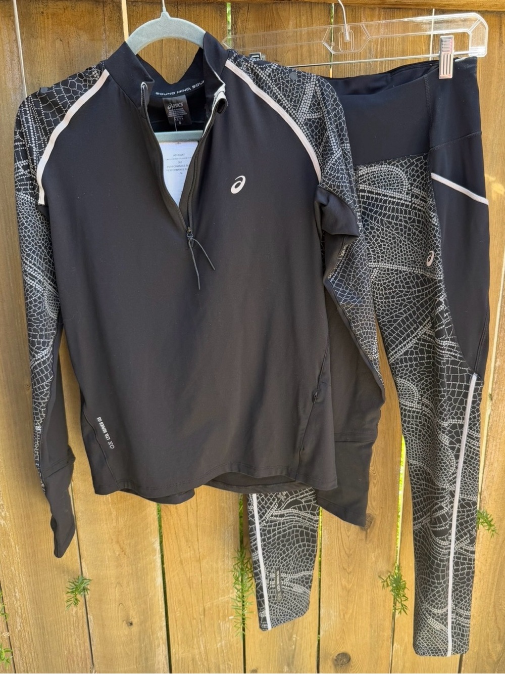Asics Black Reflective Running Set Womens Medium NWT